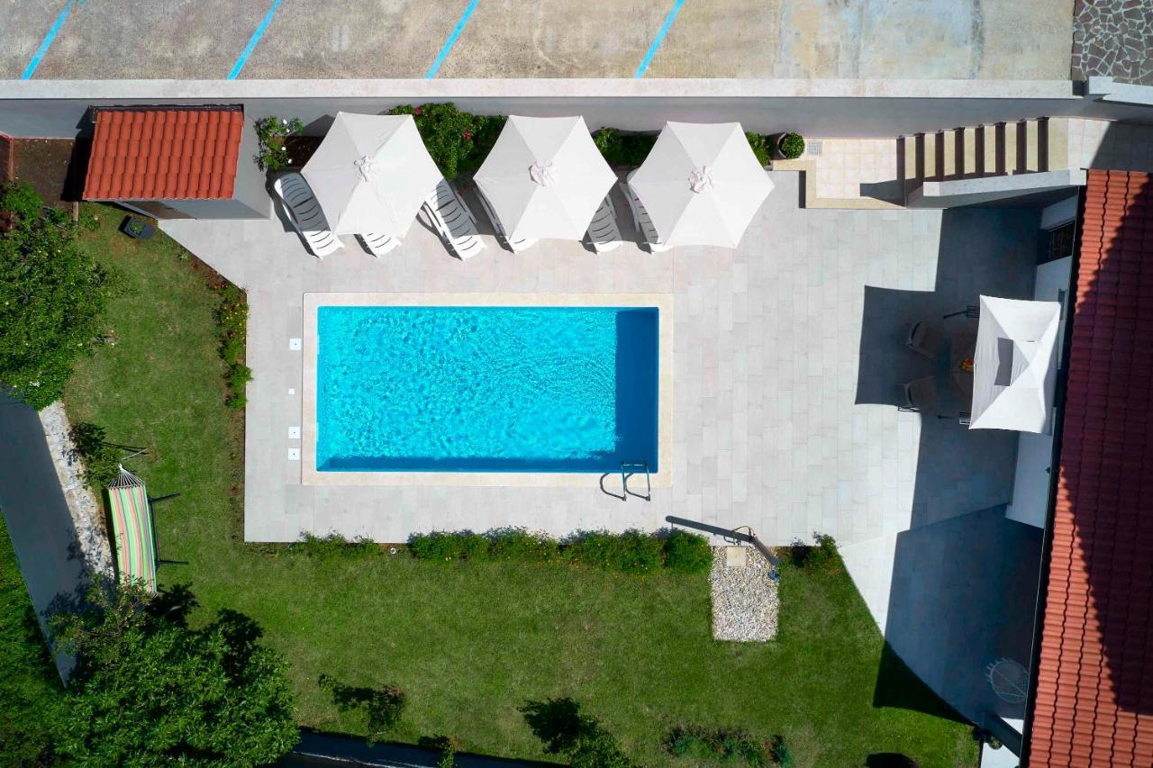 Holiday House Emma Burići Exteriér fotografie